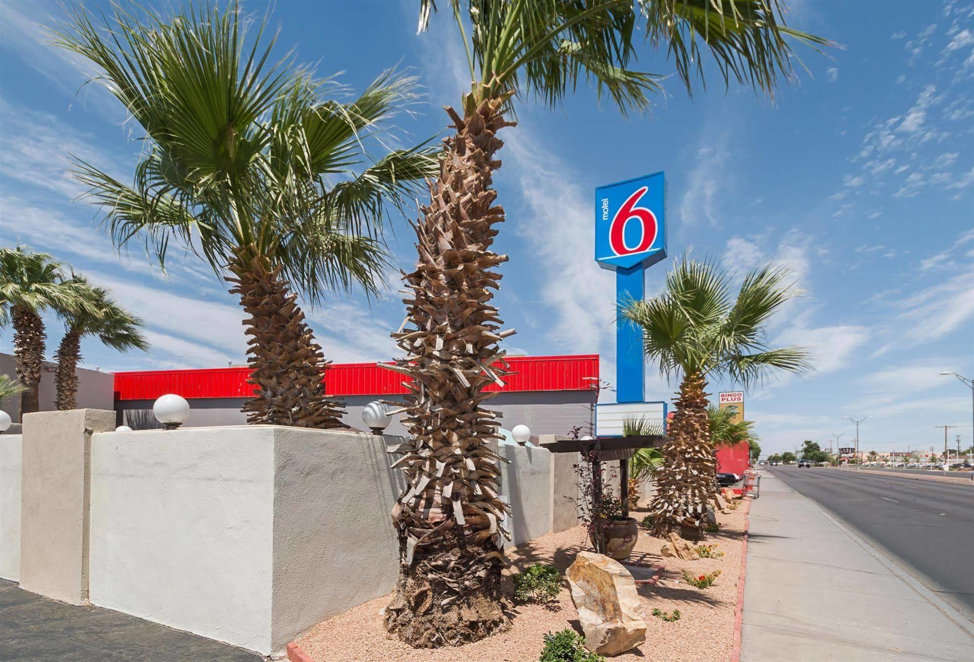 Motel 6-El Paso, Tx - Airport - Fort Bliss מראה חיצוני תמונה